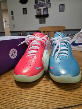 Nike Lebron 22 Christmas Size 10m Basketball Sneakers Brand New